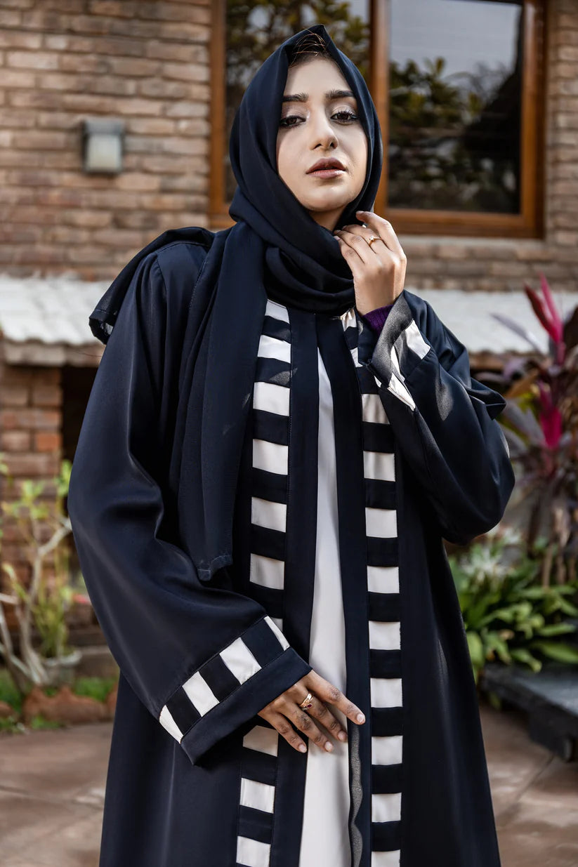 Aezeen Abaya