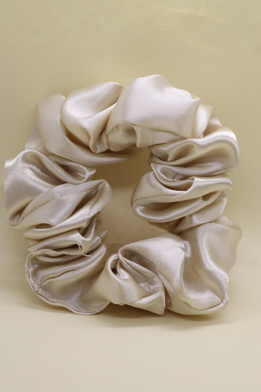 Caramel Cream Scrunchies